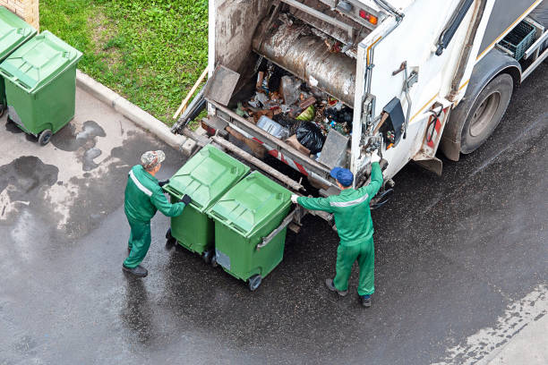 Best Professional Junk Removal  in Decorah, IA